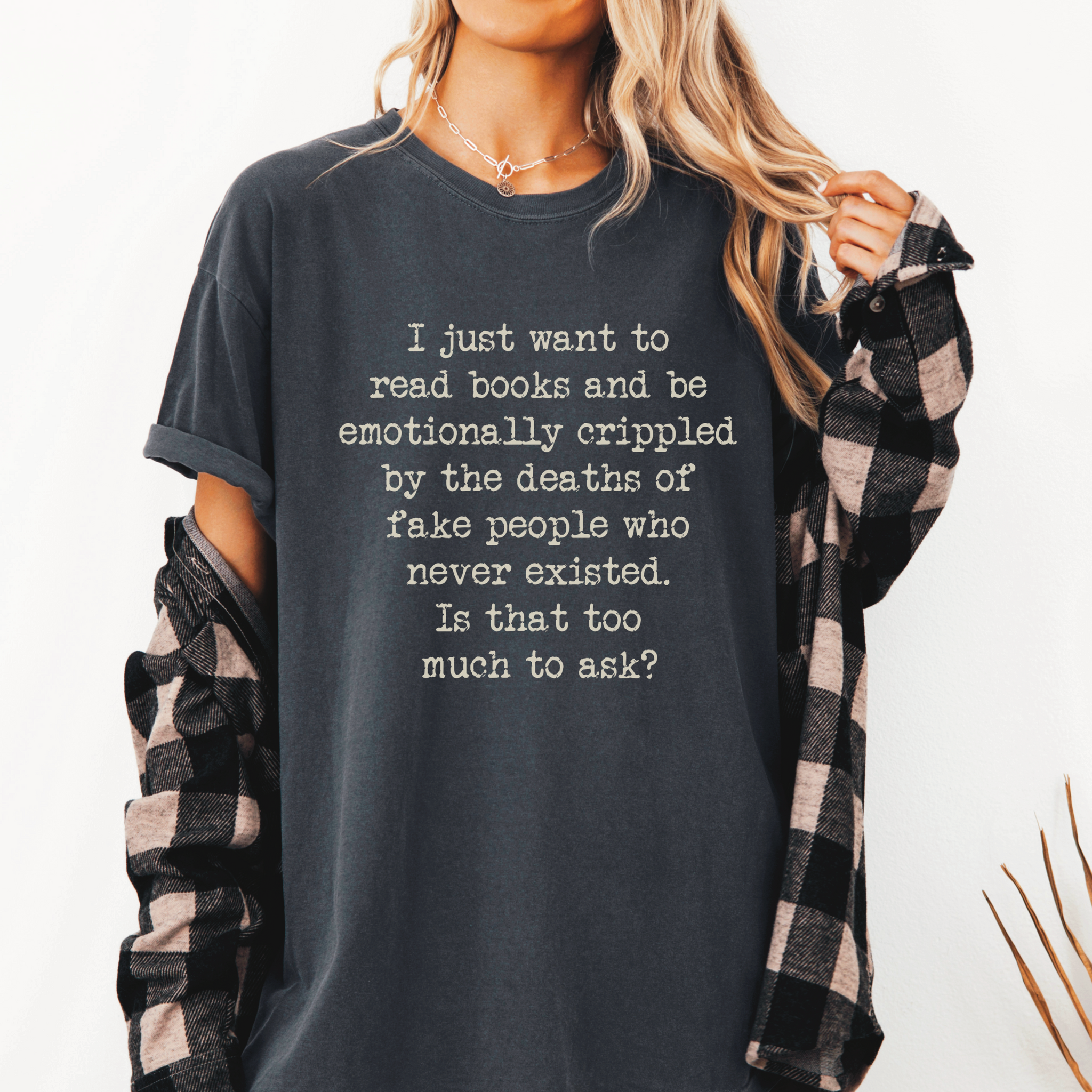 “I Just Want to Read Books…” Vintage Style T-Shirt